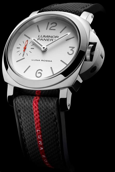 panerai sponsor luna rossa|panerai luminor luna rossa 44mm.